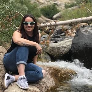 Meet your Posher, Salime